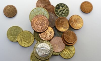 silver and gold round coins
